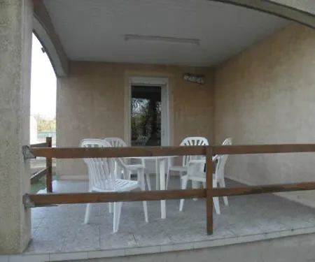 Les Amandiers Ferienhaus *